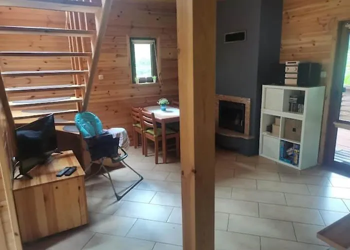 Hébergement de vacances Klimatyczny W Lesie Przy Jeziorze