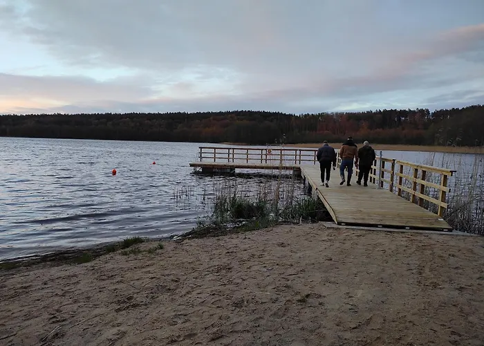 Hébergement de vacances Klimatyczny W Lesie Przy Jeziorze