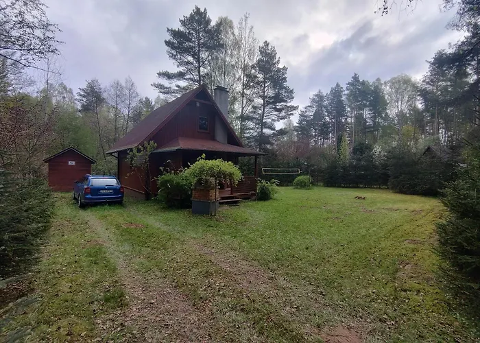 Hébergement de vacances Klimatyczny W Lesie Przy Jeziorze *